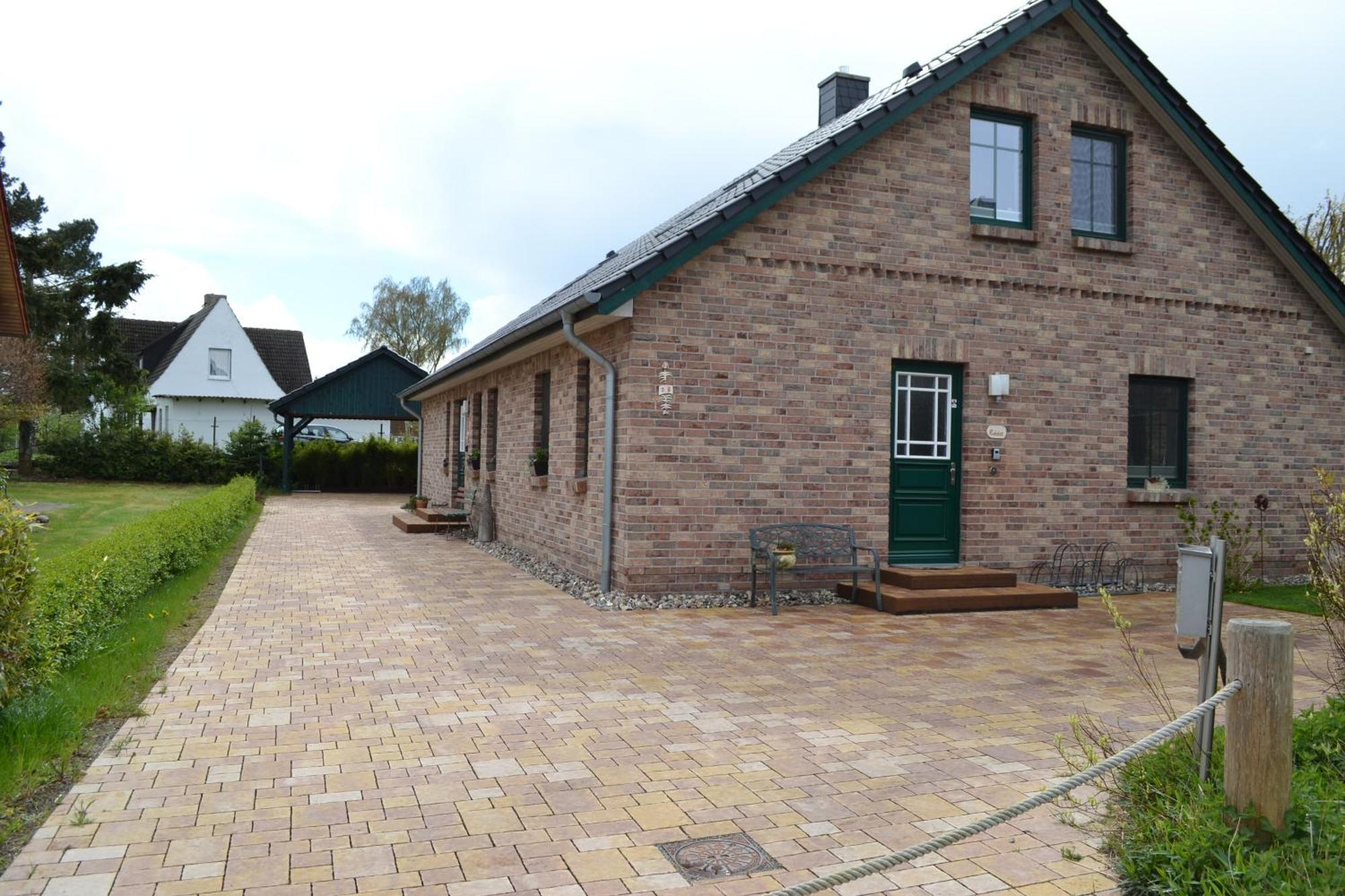 Dat Dardel Hus Born Kültér fotó